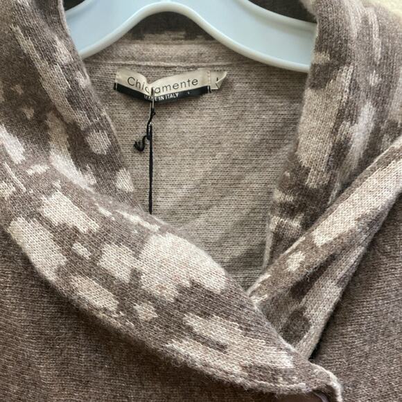 Chiaramente NWT women’s size L wool blend animal print cardigan sweater - Picture 8 of 8